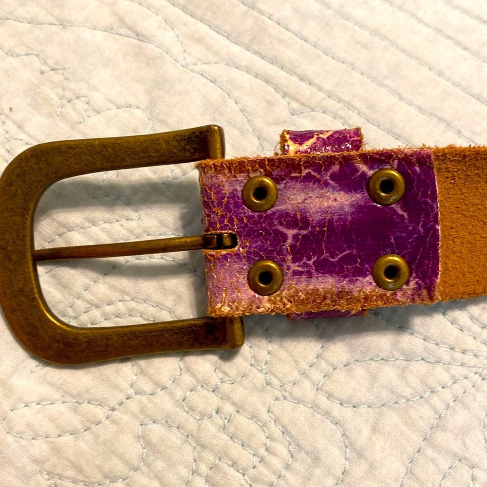 Ed Hardy Vintage Purple Belt with Gold Buckle - Picture 10 of 10